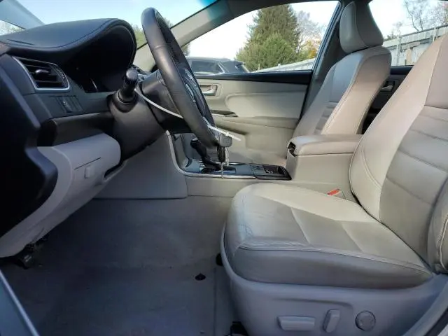 2015 TOYOTA CAMRY LE  