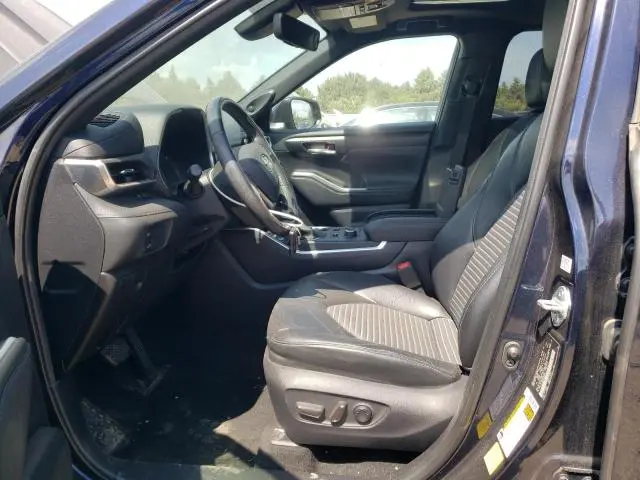 2021 TOYOTA HIGHLANDER XSE  
