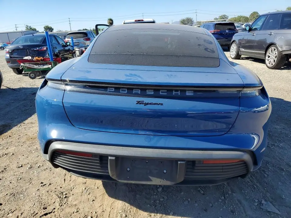 2023 PORSCHE TAYCAN   