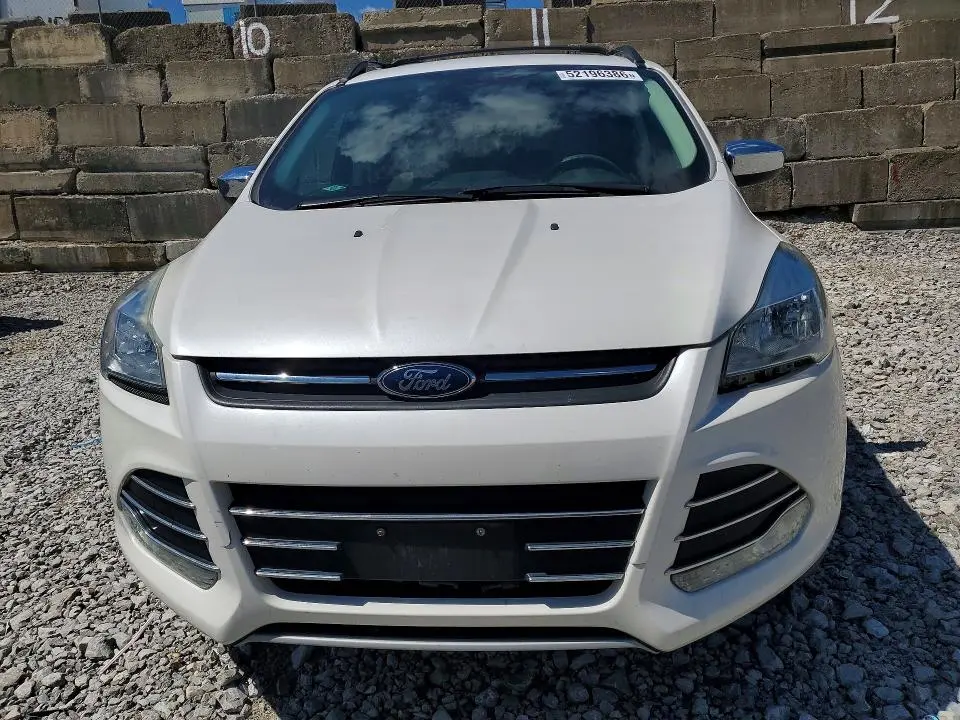 2015 FORD ESCAPE SE  
