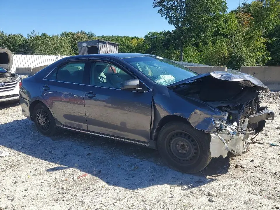 2013 TOYOTA CAMRY LE  