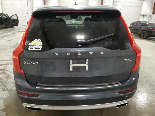 2021 VOLVO XC90 T6 MOMENTUM  