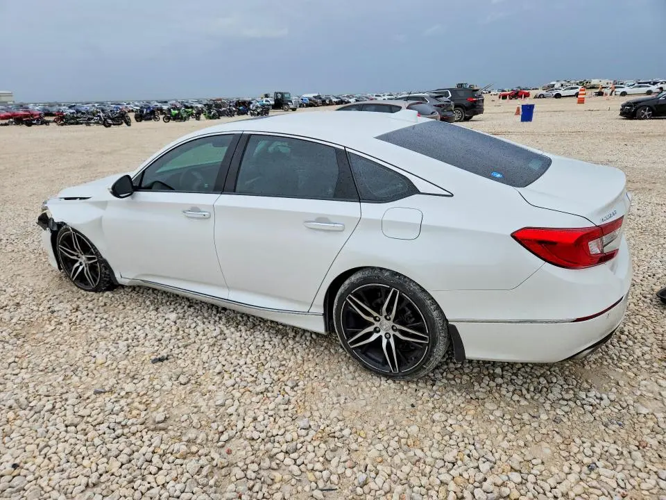 2021 HONDA ACCORD TOURING  