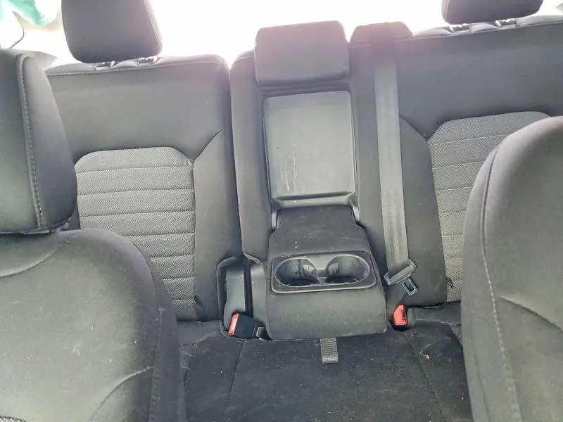 2020 FORD EDGE SE  