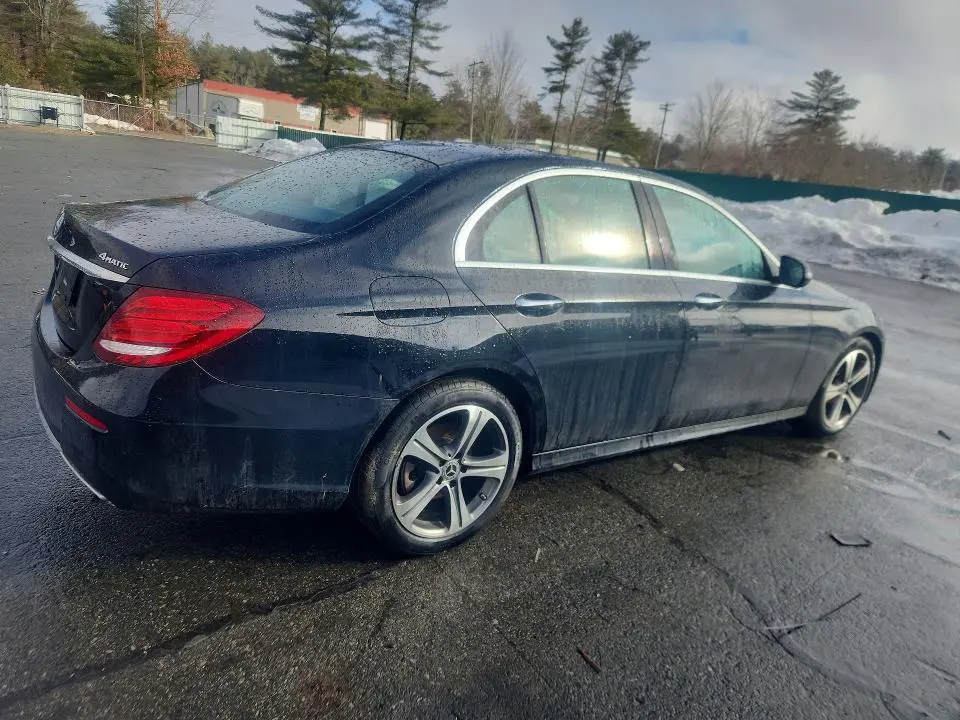 2019 MERCEDES-BENZ E 300 4MATIC  