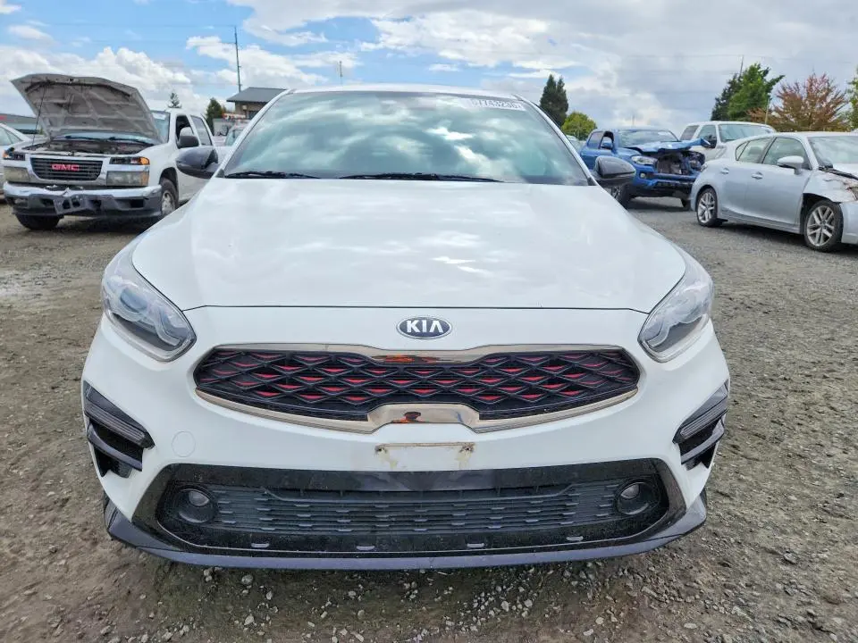 2021 KIA FORTE GT LINE  
