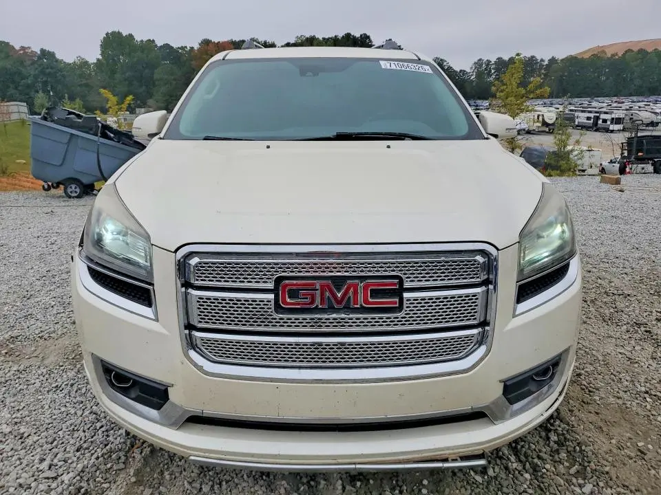 2015 GMC ACADIA DENALI  