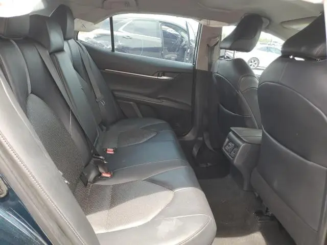 2021 TOYOTA CAMRY XLE  