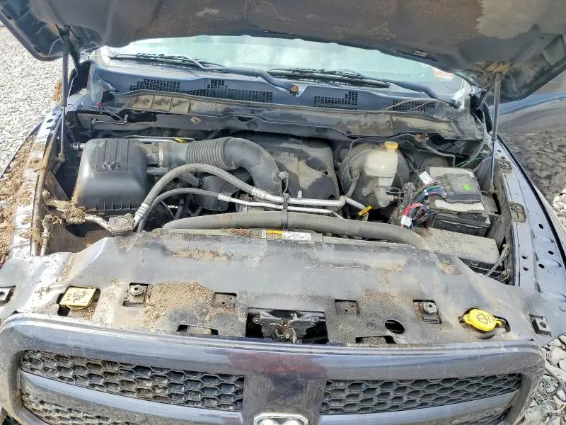 2014 RAM 1500 ST  