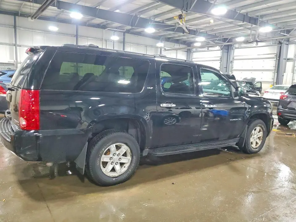 2014 GMC YUKON XL K1500 SLT  