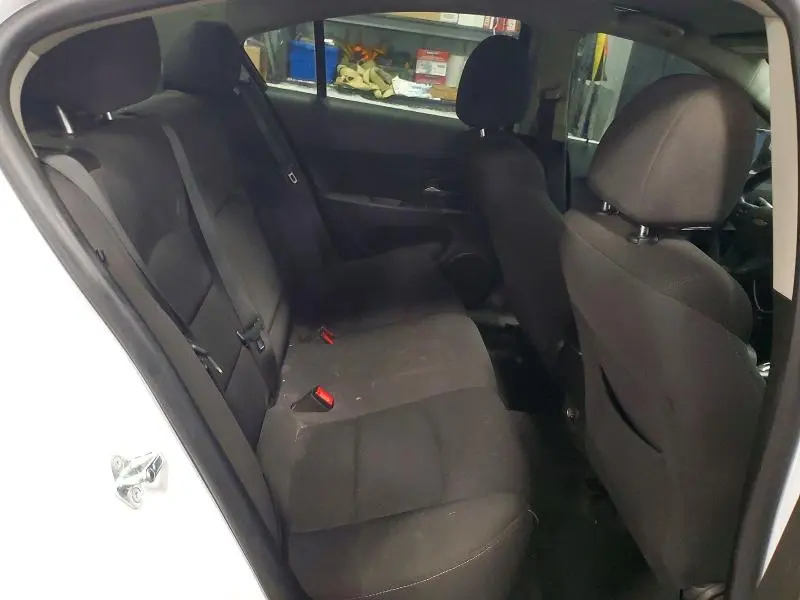 2015 CHEVROLET CRUZE LT  