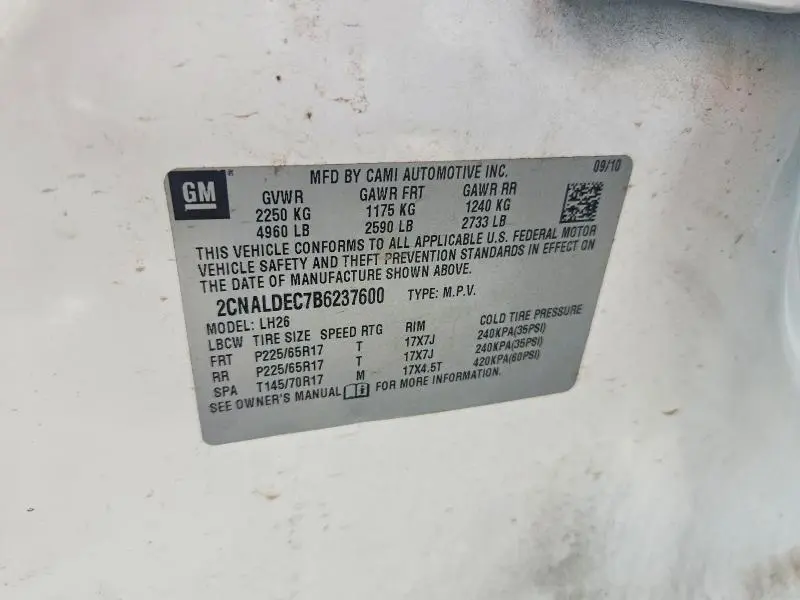 2011 CHEVROLET EQUINOX LT  