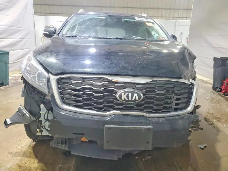 2019 KIA SORENTO EX  