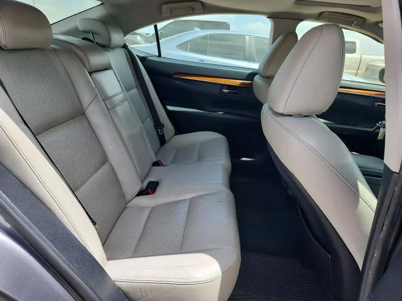 2013 LEXUS ES 300H  