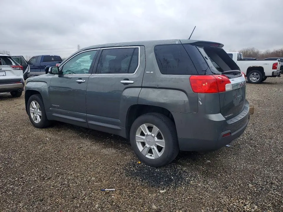 2013 GMC TERRAIN SLE  