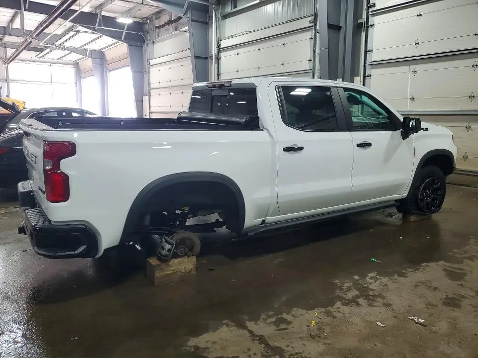 2023 CHEVROLET SILVERADO K1500 ZR2  