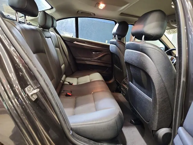 2015 BMW 528 XI  
