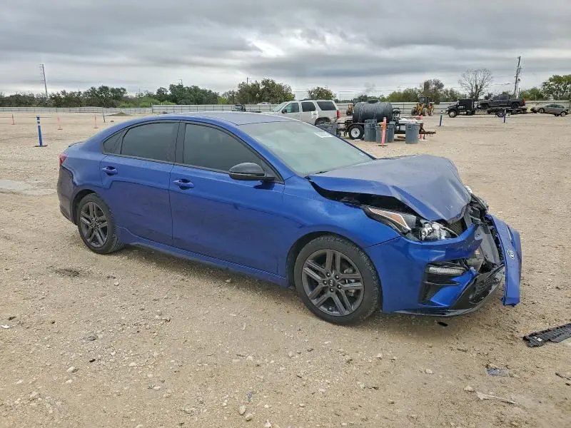 2021 KIA FORTE GT LINE  