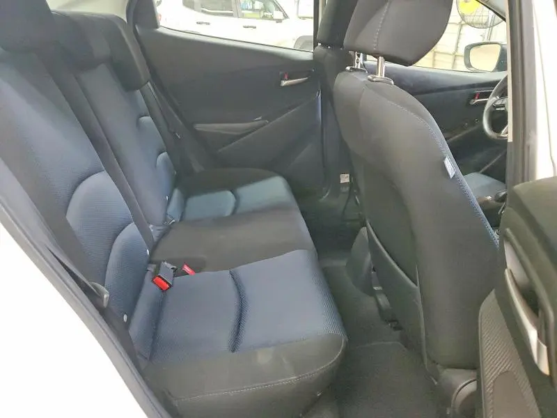 2019 TOYOTA YARIS LE  