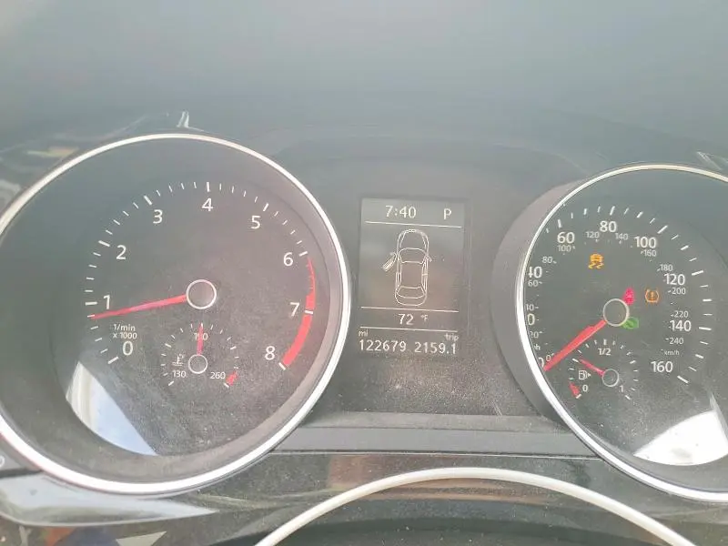 2017 VOLKSWAGEN JETTA SEL  