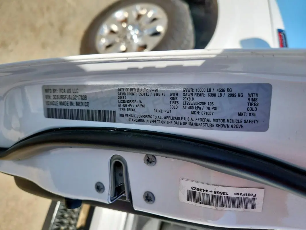 2020 RAM 2500 LARAMIE  