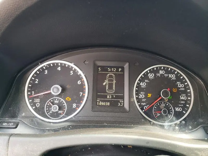 2015 VOLKSWAGEN TIGUAN S  