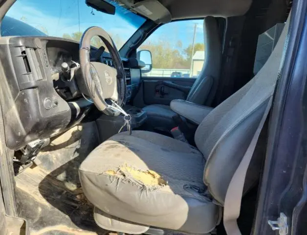 2013 GMC SAVANA G3500  