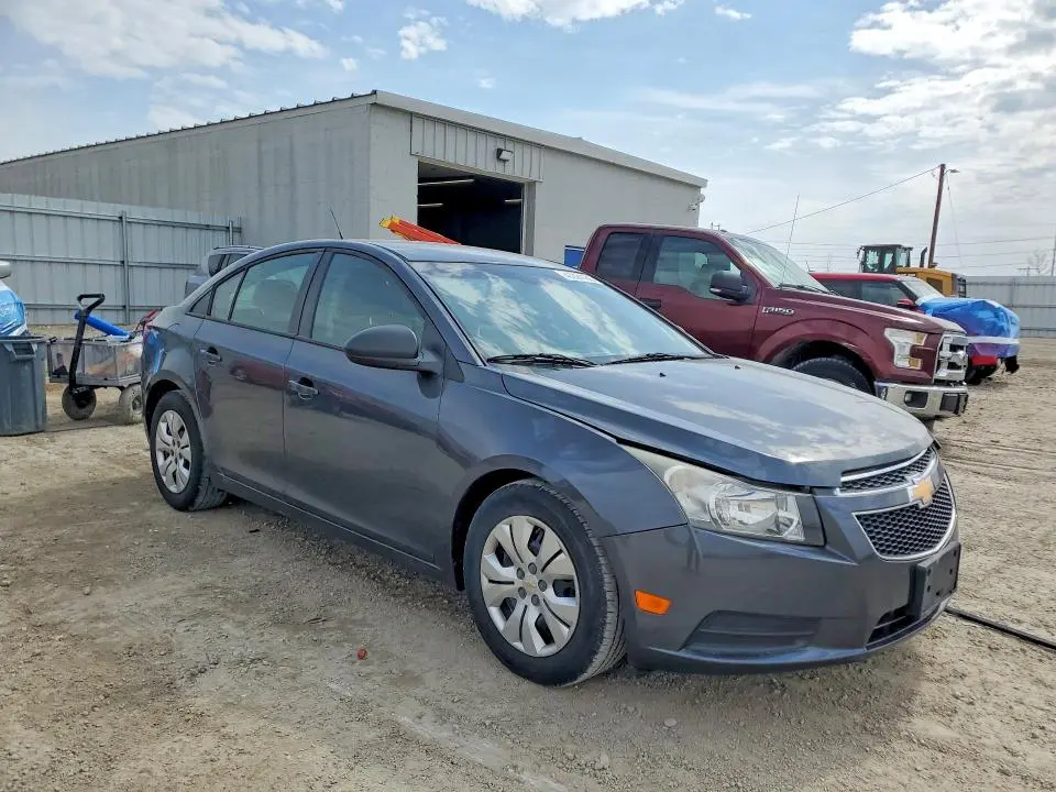 2013 CHEVROLET CRUZE LS  