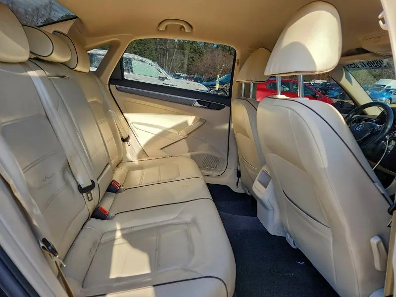 2018 VOLKSWAGEN PASSAT S  