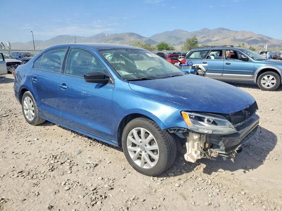 2015 VOLKSWAGEN JETTA SE  