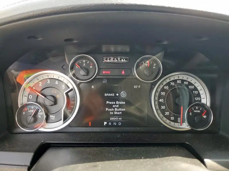 2015 RAM 1500 LARAMIE  