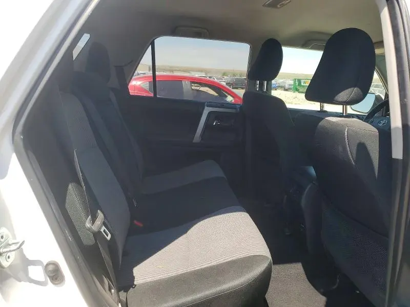 2017 TOYOTA 4RUNNER SR5  