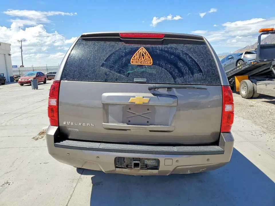 2013 CHEVROLET SUBURBAN K1500 LT  