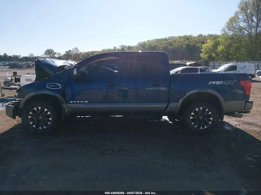 2017 NISSAN TITAN PRO-4X