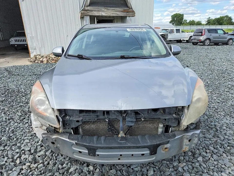 2011 MAZDA 3 S  