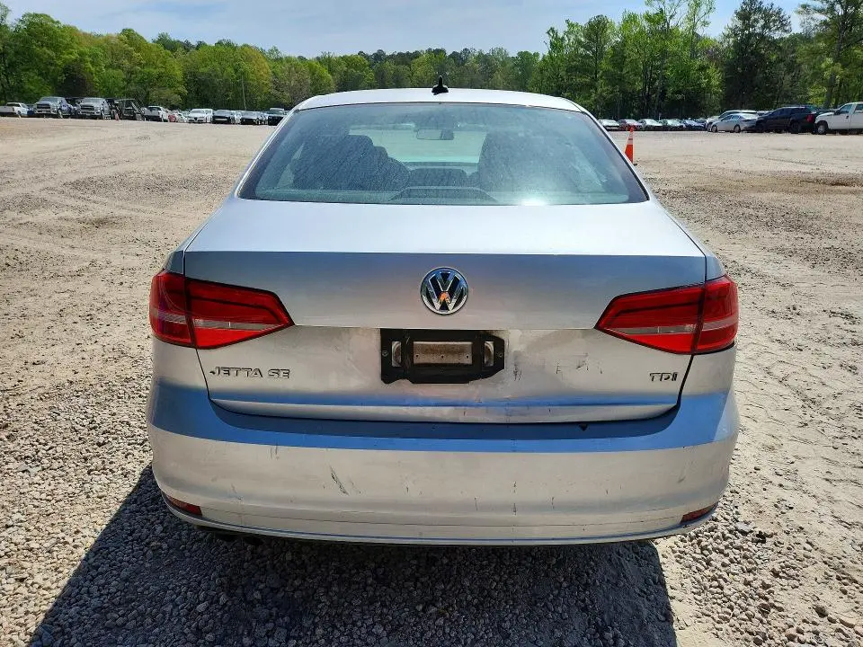 2015 VOLKSWAGEN JETTA TDI  