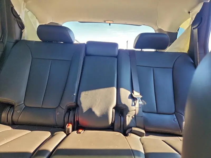 2011 HYUNDAI SANTA FE LIMITED  