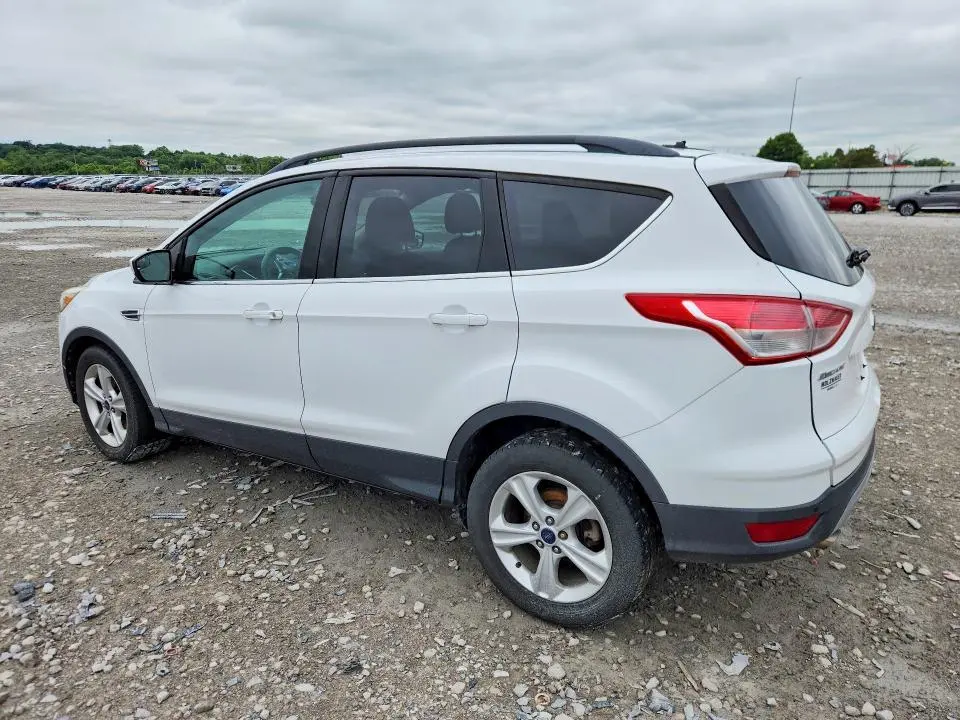 2015 FORD ESCAPE SE  