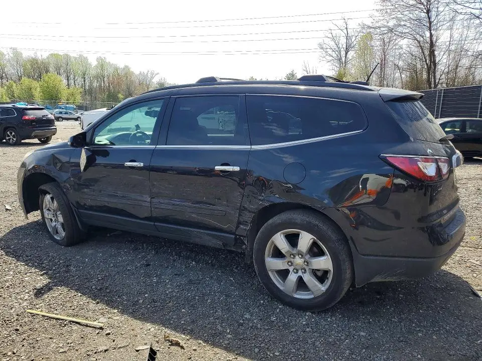2017 CHEVROLET TRAVERSE LT  
