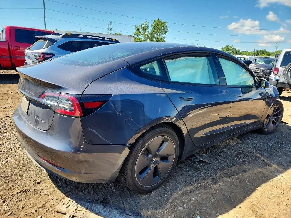 2022 TESLA MODEL 3   