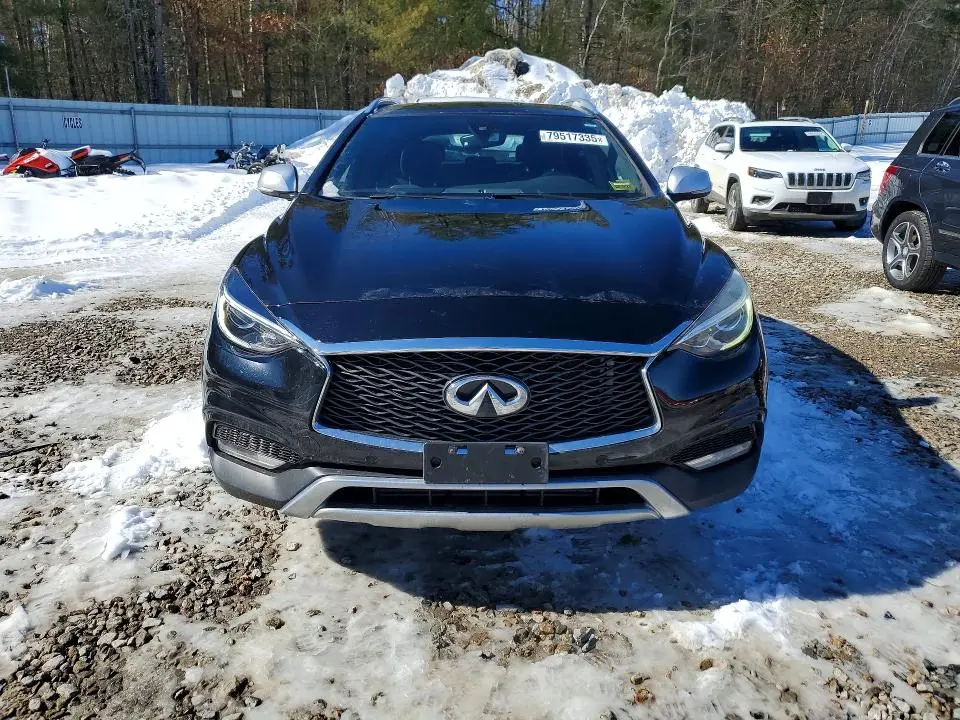 2017 INFINITI QX30 PREMIUM  