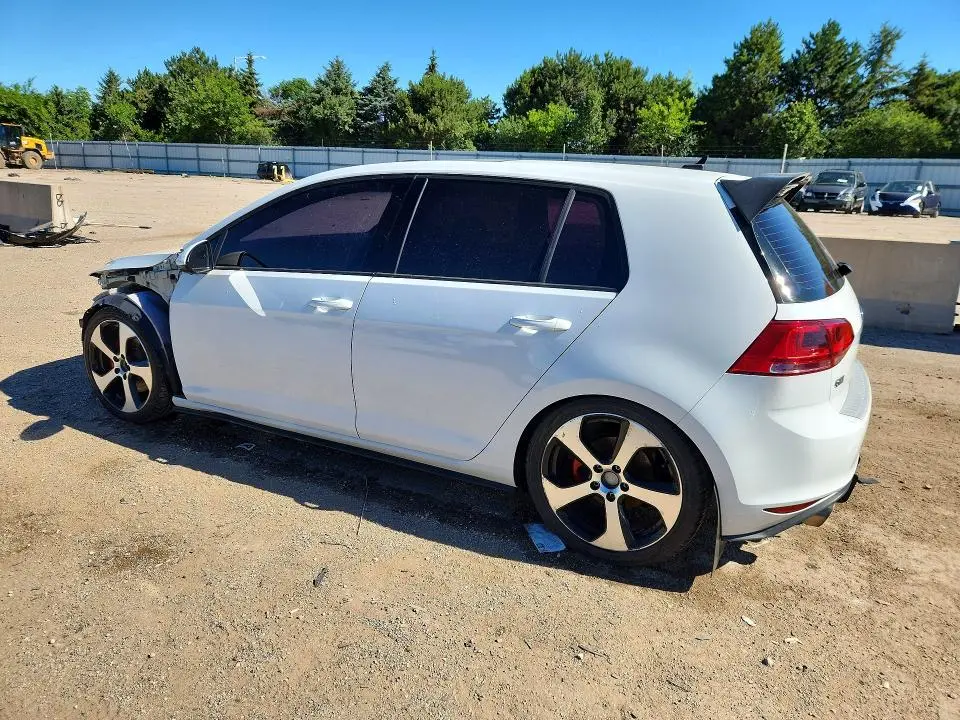 2015 VOLKSWAGEN GTI   