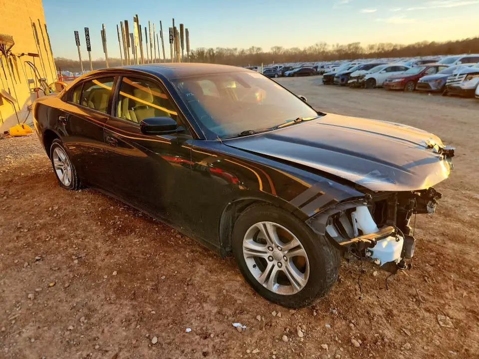 2019 DODGE CHARGER SXT  