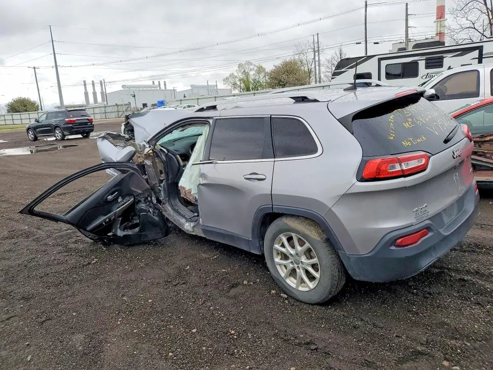 2017 JEEP CHEROKEE LATITUDE  