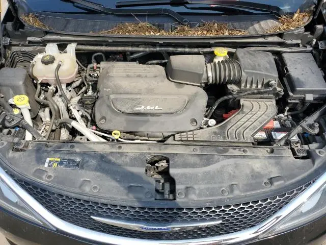 2018 CHRYSLER PACIFICA TOURING L PLUS  