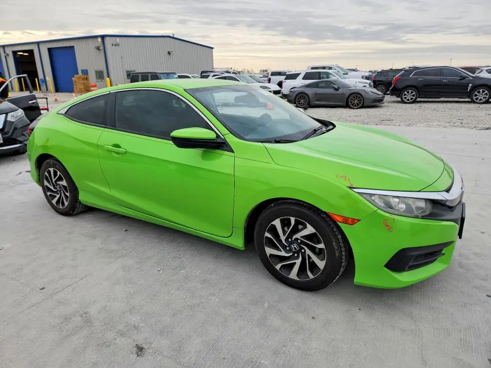 2016 HONDA CIVIC LX  