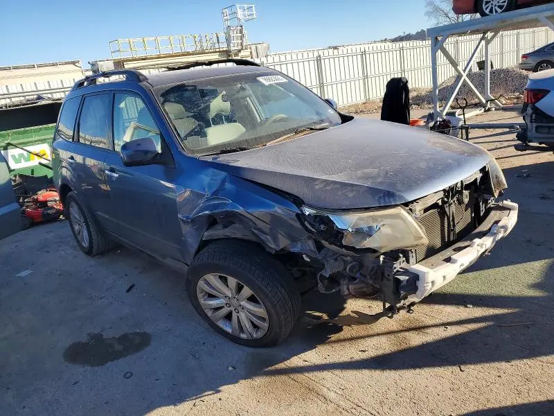 2013 SUBARU FORESTER 2.5X PREMIUM  