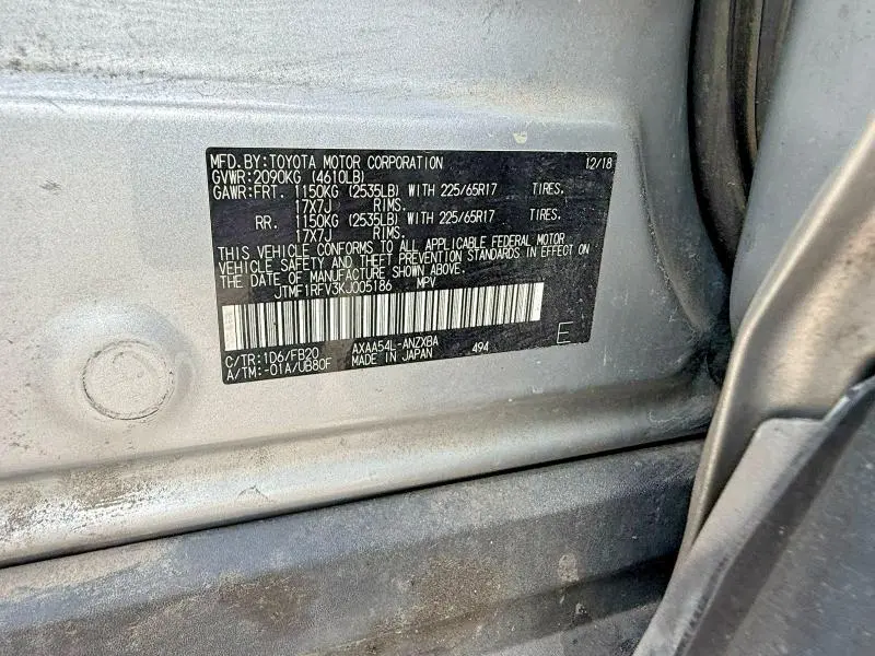 2019 TOYOTA RAV4 LE  