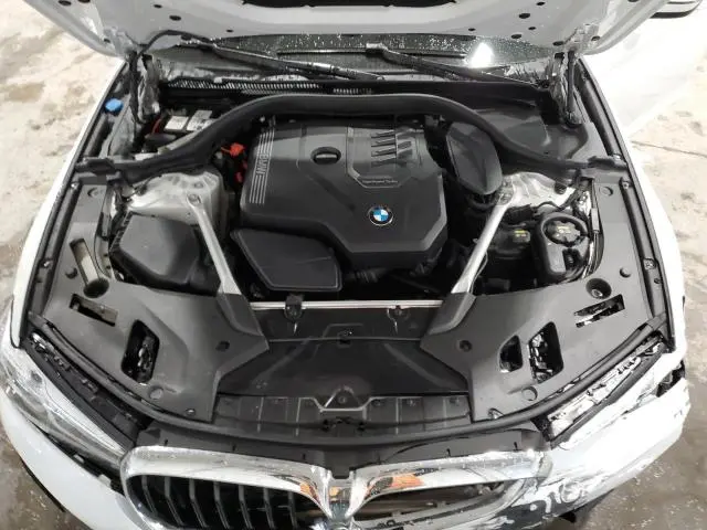 2021 BMW 530 XI