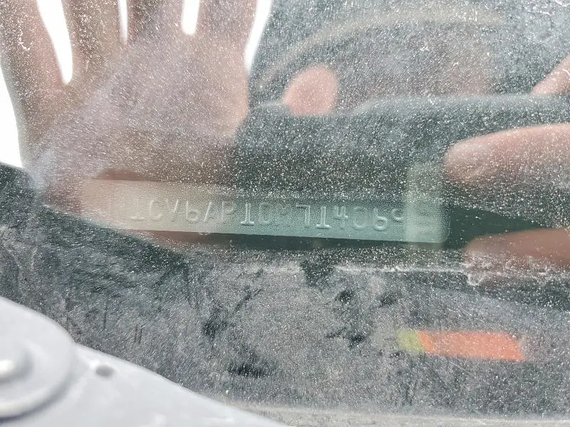 2013 INFINITI G37 BASE  